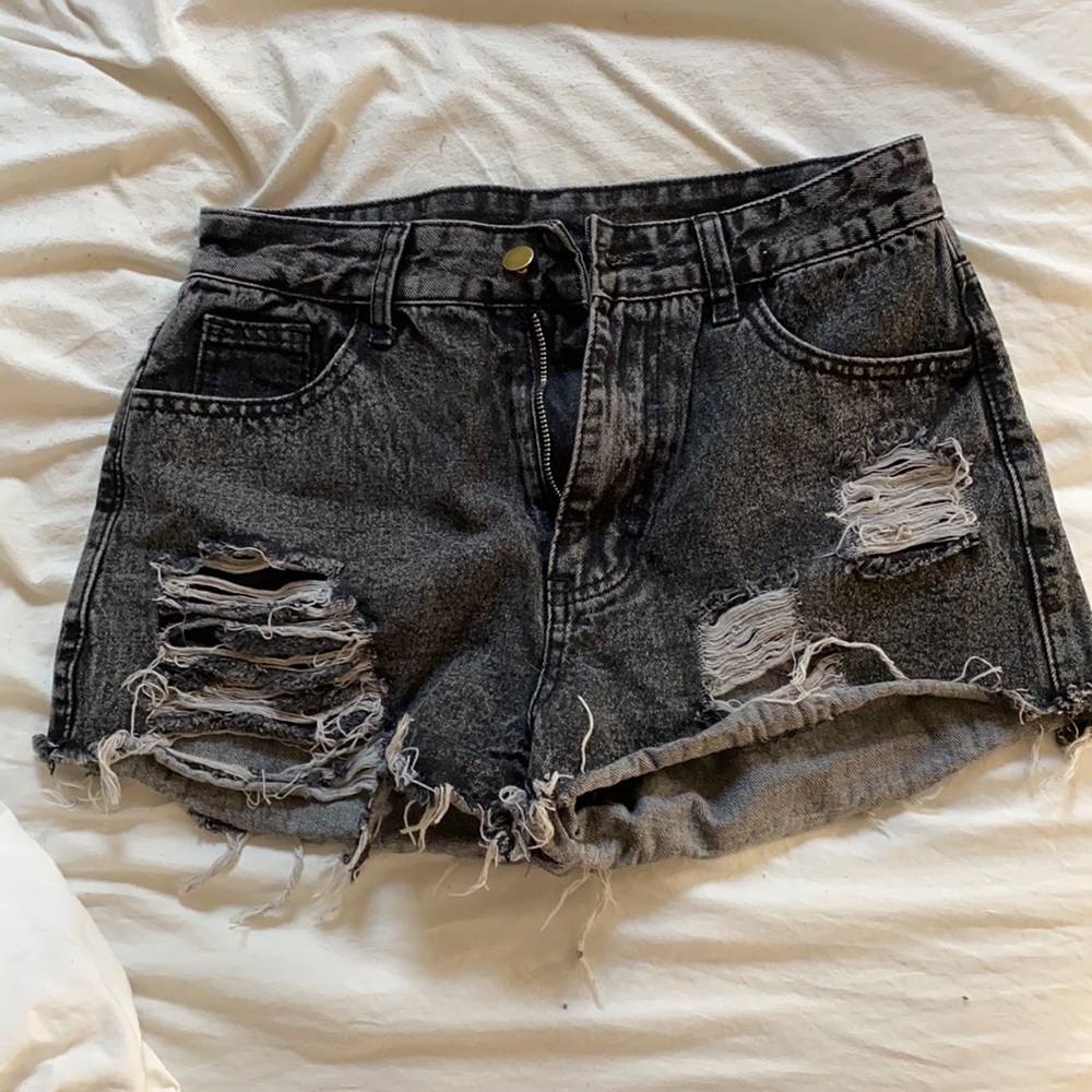 Gray/black ripped jean shorts, size M